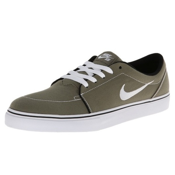 mens nike canvas trainers
